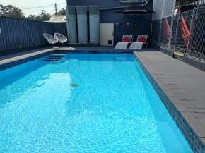 Kew Motel
